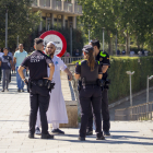 Els agents de la Guàrdia Urbana que van aixecar l’acta.