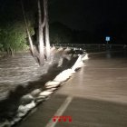 Carretera C-31B inundada al punt quilomètric 4.