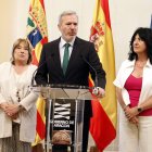 El president de l'Aragó, Jorge Azcón, durant la compareixença a Saragossa per valorar la sentència del Suprem sobre els murals de Sixena.