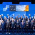 Foto de família dels líders dels països de l'OTAN reunits a la cimera de la Haia