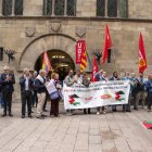 Un moment de la concentració a la plaça Paeria.