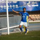 Christian Dieste celebrant un gol amb el seu anterior equip.