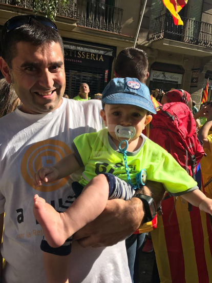 L'Ernest, de 7 mesos, de ciutadilla, a la manifestació de Barcelona