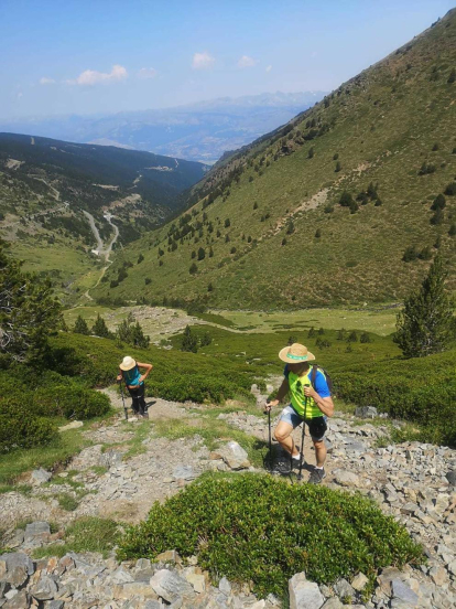 Ascensió en familia al cim del Puigmal, des d'Err a la Cerdanya francesa. Un dia esplèndid.