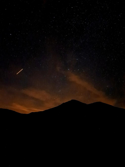 Nit d'estels, des de l'estany de Montoliu (2373m) - Vall d'Aran