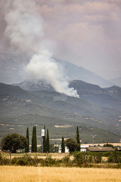 FOTOGRAFIES de l'incendi de Castellar de la Ribera, al Solsonès