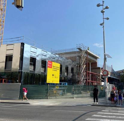 Nou edifici en construcció de la futura estació d'autobusos de Lleida