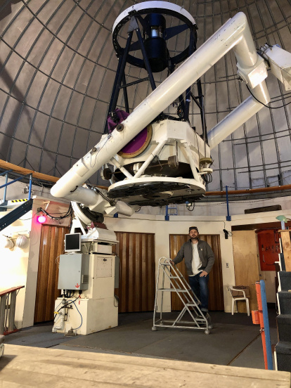 Kacper Wierzchos, en un dels telescopis del seu dia a dia