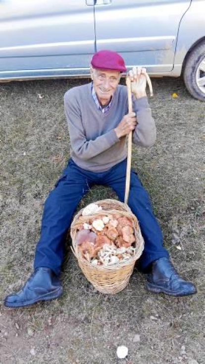 Entre totes les fotos rebudes sortejarem un cap de setmana per a dos persones a l'Hotel Can Boix de Peramola (estada de 2 nits, de dilluns a diumenge, per a dos persones i en règim de mitja pensió. Amb reserva prèvia i subjecte a disponibilitat de l'Hotel).