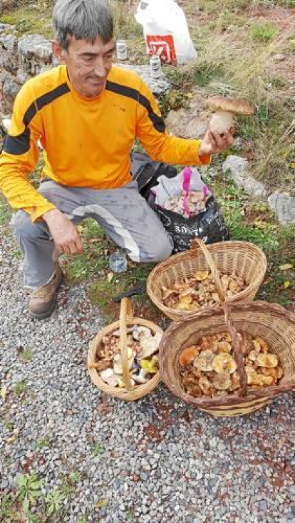 Entre totes les fotos rebudes sortejarem un cap de setmana per a dos persones a l'Hotel Can Boix de Peramola (estada de 2 nits, de dilluns a diumenge, per a dos persones i en règim de mitja pensió. Amb reserva prèvia i subjecte a disponibilitat de l'Hotel).