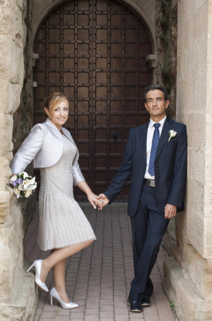 Felicita els teus familiars i amics pel seu anirversari, sant, casament enviant fotos a cercle@segre.com