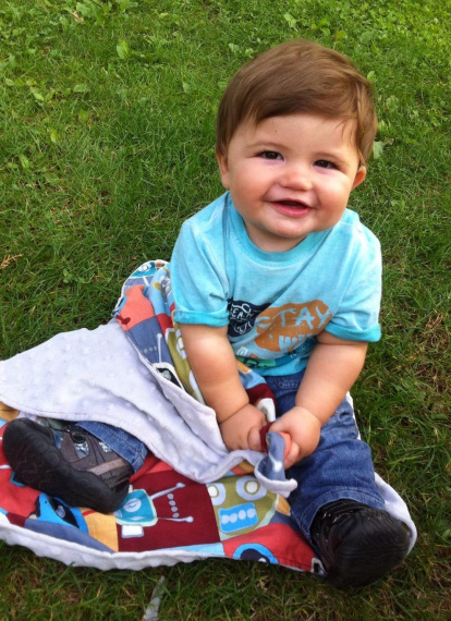 Felicita els teus familiars i amics pel seu aniversari, sant, casament enviant fotos a cercle@segre.com