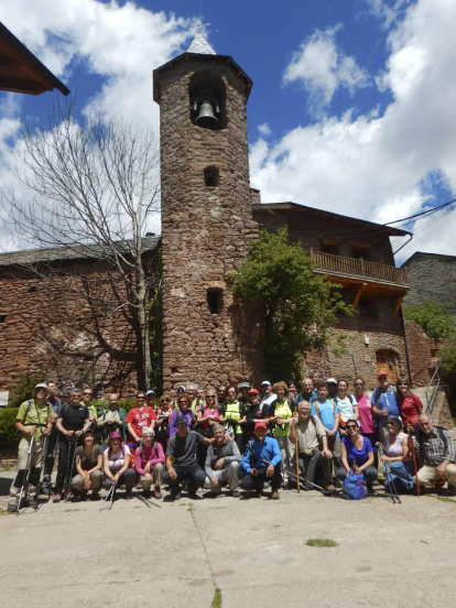 Felicita els teus familiars i amics pel seu aniversari, sant, casament enviant fotos a cercle@segre.com