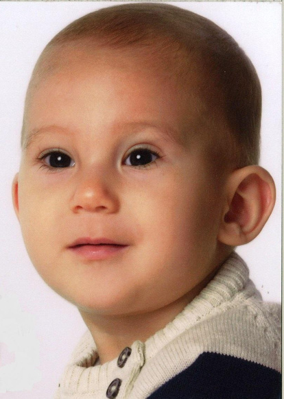 Felicita els teus familiars i amics pel seu aniversari, sant, casament enviant fotos a cercle@segre.com