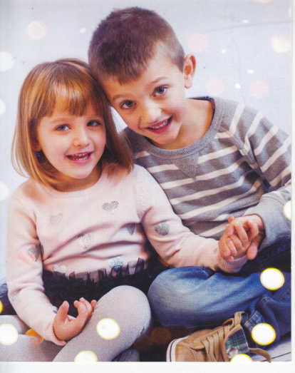 Felicita els teus familiars i amics pel seu aniversari, sant, casament enviant fotos a cercle@segre.com