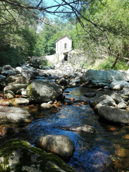 La calor, les tempestes, el paisatge groc i sec.