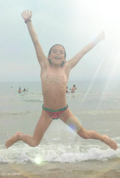 Felicita els teus familiars i amics pel seu aniversari, sant, casament enviant fotos a cercle@segre.com