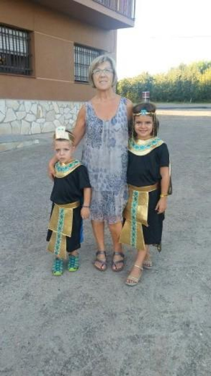 Felicita els teus familiars i amics pel seu aniversari, sant, casament enviant fotos a cercle@segre.com