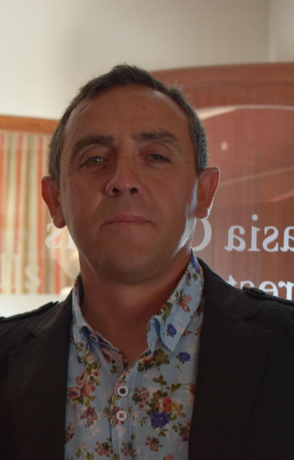 Felicita els teus familiars i amics pel seu aniversari, sant, casament enviant fotos a cercle@segre.com