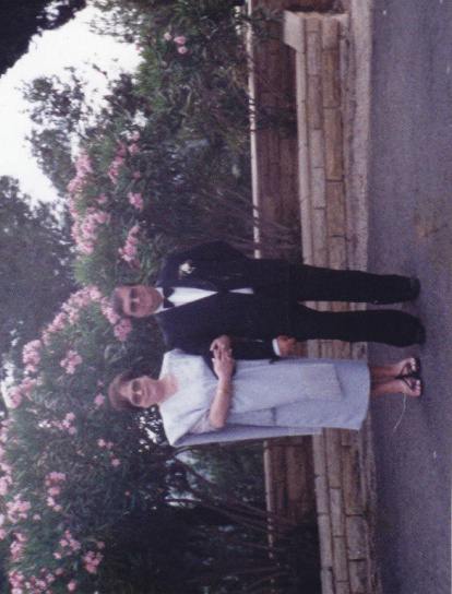 Felicita els teus familiars i amics pel seu aniversari, sant, casament enviant fotos a cercle@segre.com