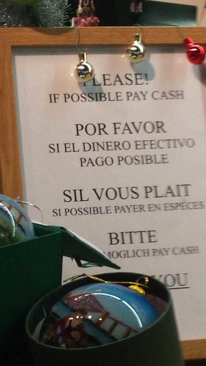 Fotos de cartells, senyals de trànsit o notificacions divertides.