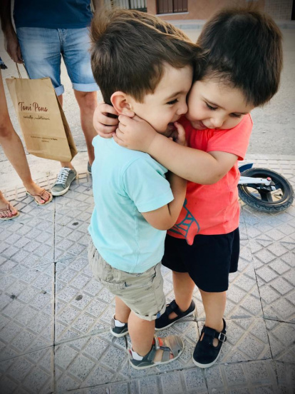 És hora de retrobar-nos amb família i amics.