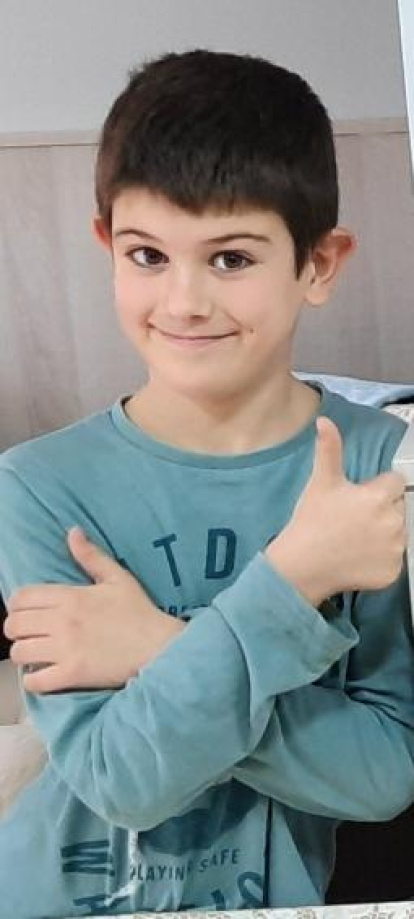 Felicita els teus familiars i amics pel seu aniversari, sant, casament enviant fotos a cercle@segre.com