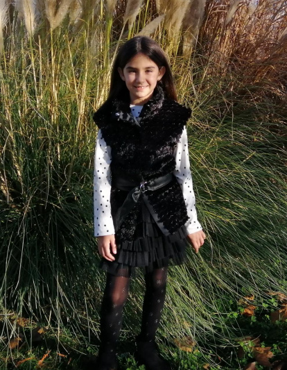 Felicita els teus familiars i amics pel seu aniversari, sant, casament enviant fotos a cercle@segre.com