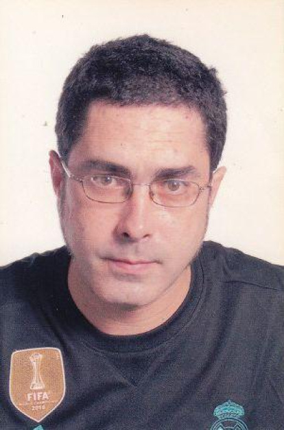 Felicita els teus familiars i amics pel seu aniversari, sant, casament enviant fotos a cercle@segre.com