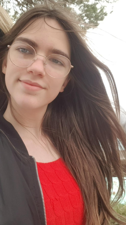 Felicita els teus familiars i amics pel seu aniversari, sant, casament enviant fotos a cercle@segre.com