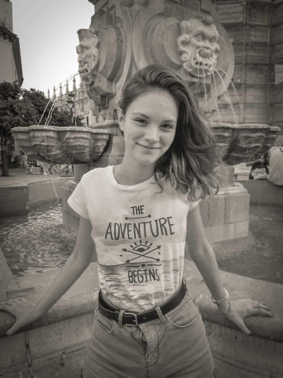 Felicita els teus familiars i amics pel seu aniversari, sant, casament enviant fotos a cercle@segre.com