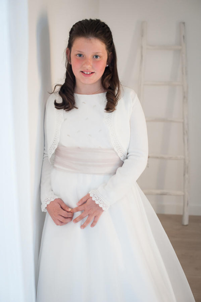 Felicita els teus familiars i amics pel seu aniversari, sant, casament enviant fotos a cercle@segre.com