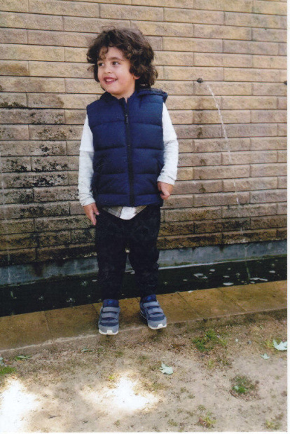 Felicita els teus familiars i amics pel seu aniversari, sant, casament enviant fotos a cercle@segre.com