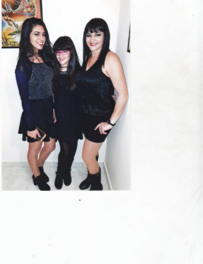 Felicita els teus familiars i amics pel seu aniversari, sant, casament enviant fotos a cercle@segre.com