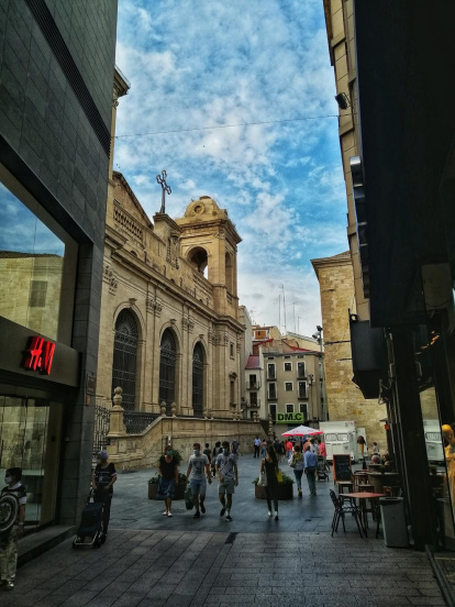 Envia'ns fotos relacionades amb l'estiu i guanya una estada a l'Hotel Estanys Blaus de Tavascan.