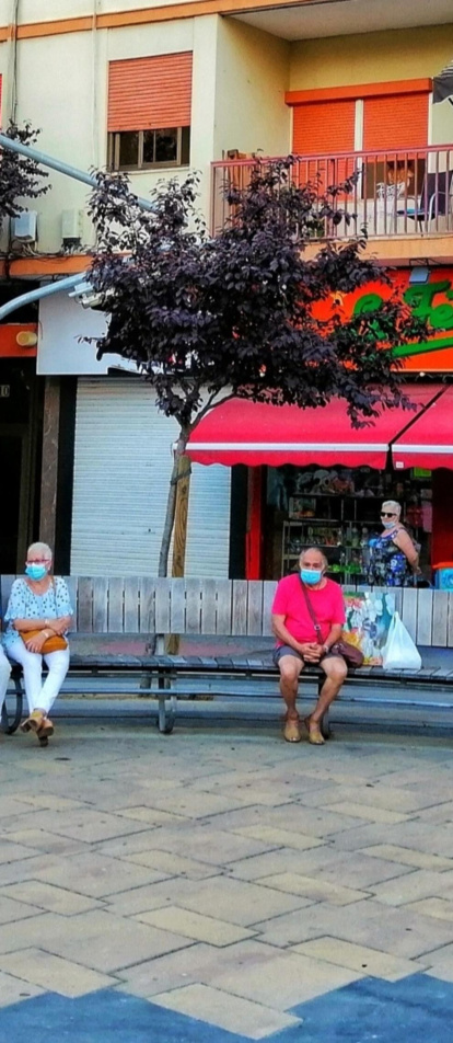 Envia'ns fotos relacionades amb l'estiu i guanya una estada a l'Hotel Estanys Blaus de Tavascan.