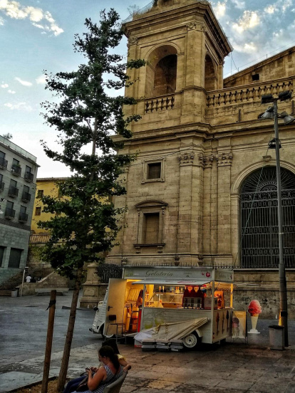 Envia'ns fotos relacionades amb l'estiu i guanya una estada a l'Hotel Estanys Blaus de Tavascan.