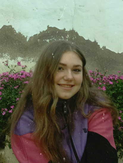 Felicita els teus familiars i amics pel seu aniversari, sant, casament enviant fotos a cercle@segre.com