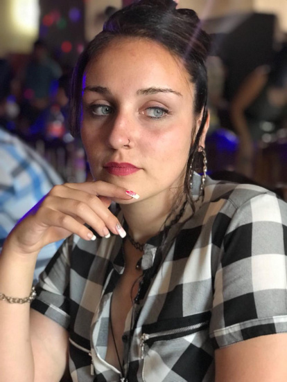 Felicita els teus familiars i amics pel seu aniversari, sant, casament enviant fotos a cercle@segre.com