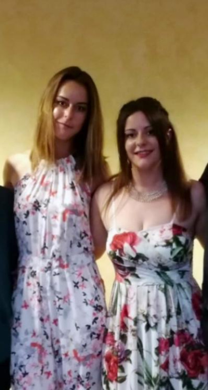 Felicita els teus familiars i amics pel seu aniversari, sant, casament enviant fotos a cercle@segre.com