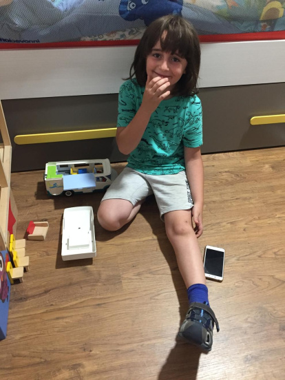 Felicita els teus familiars i amics pel seu aniversari, sant, casament enviant fotos a cercle@segre.com