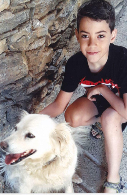 Felicita els teus familiars i amics pel seu aniversari, sant, casament enviant fotos a cercle@segre.com