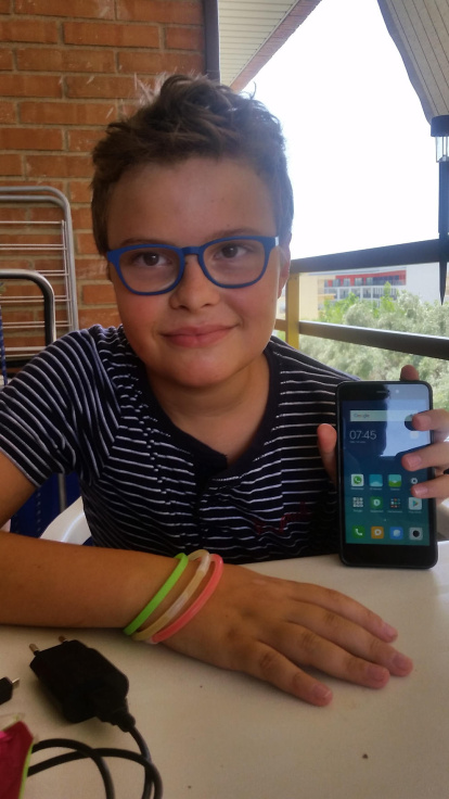 Felicita els teus familiars i amics pel seu aniversari, sant, casament enviant fotos a cercle@segre.com