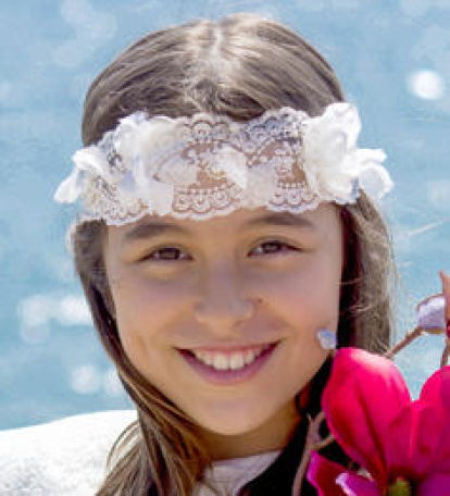 Felicita els teus familiars i amics pel seu aniversari, sant, casament enviant fotos a cercle@segre.com