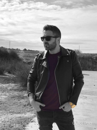 Felicita els teus familiars i amics pel seu aniversari, sant, casament enviant fotos a cercle@segre.com