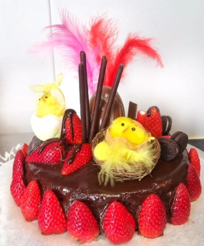 Pastissos de Pasqua elaborats i menjats durant el confinament.