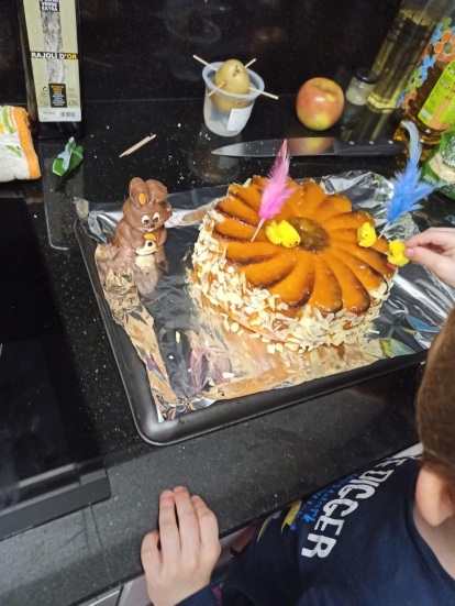 Pastissos de Pasqua elaborats i menjats durant el confinament.