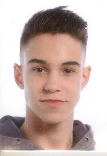 Felicita els teus familiars i amics pel seu aniversari, sant, casament enviant fotos a cercle@segre.com