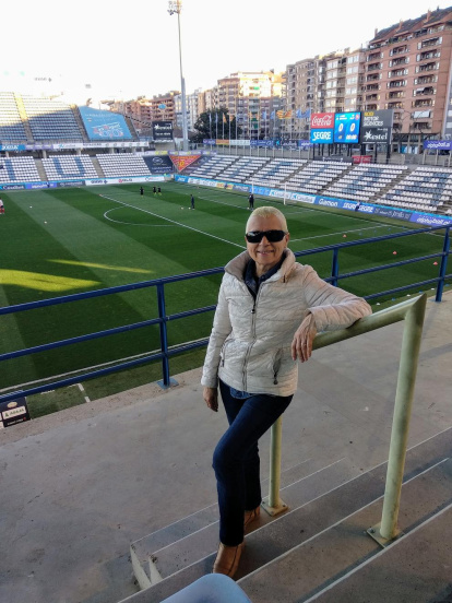 Felicita els teus familiars i amics pel seu aniversari, sant, casament enviant fotos a cercle@segre.com