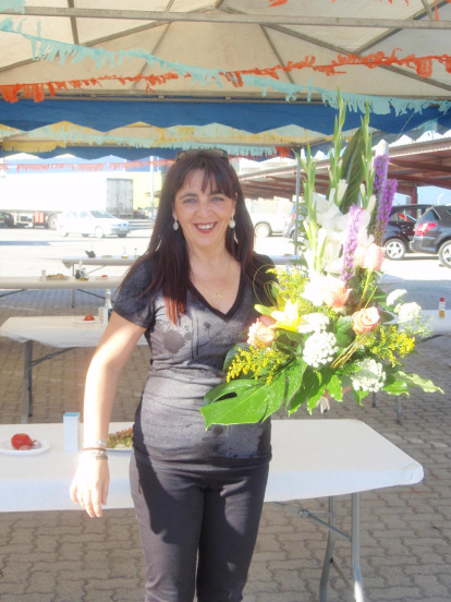 Felicita els teus familiars i amics pel seu aniversari, sant, casament enviant fotos a cercle@segre.com